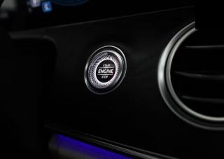 MERCEDES-BENZ E 220 usata, con Immobilizzatore elettronico