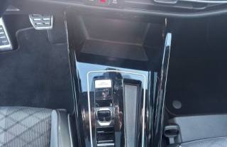 VOLKSWAGEN Golf usata, con Autoradio