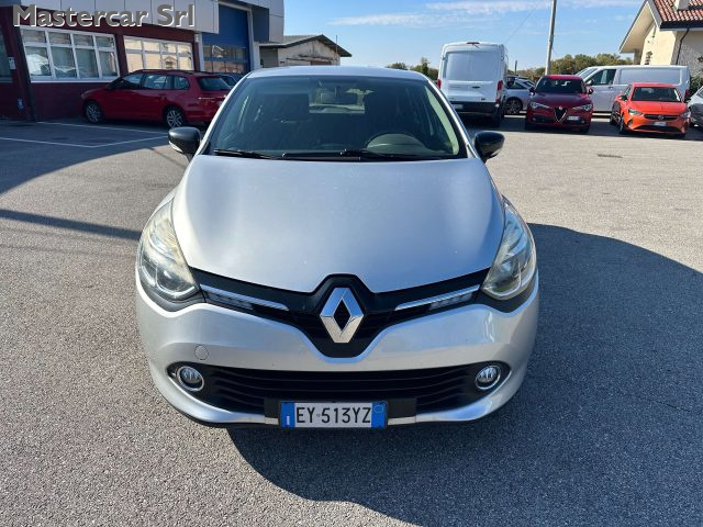 RENAULT Clio usata, con Alzacristalli elettrici