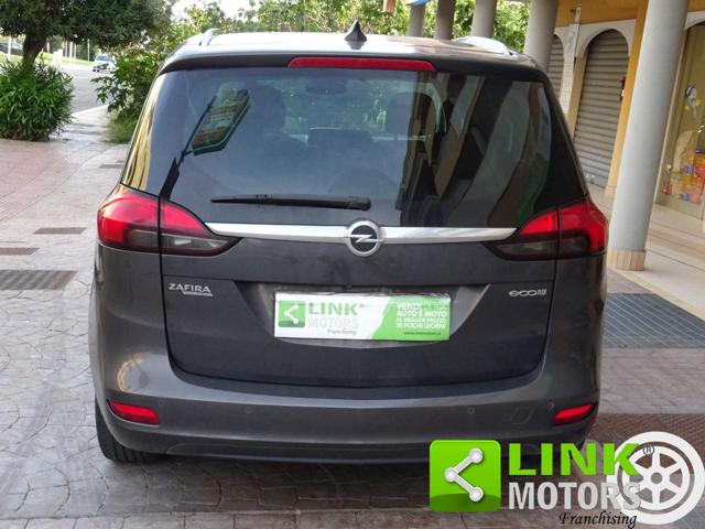 OPEL Zafira Tourer usata, con Alzacristalli elettrici