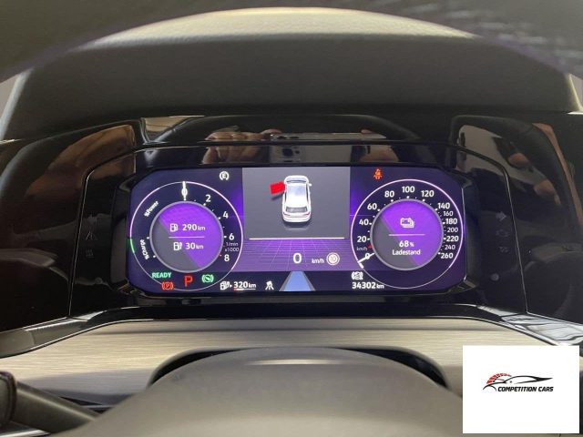 VOLKSWAGEN Golf usata, con Cruise Control