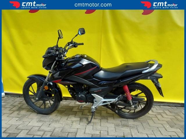 HONDA CB 125 usata 4