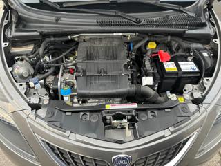 LANCIA Ypsilon usata, con MP3