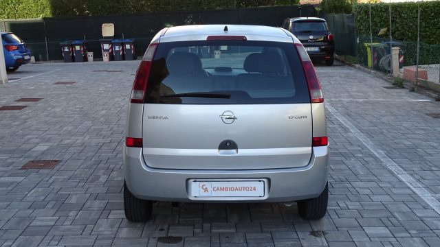 OPEL Meriva usata, con Autoradio