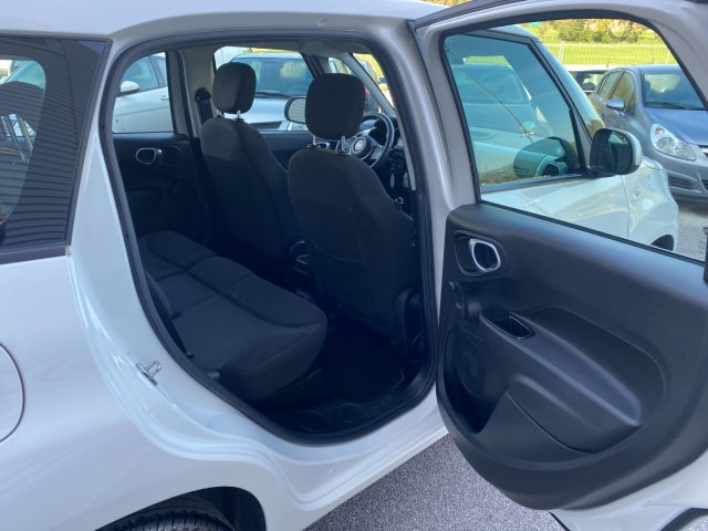 FIAT 500L usata, con USB