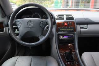 MERCEDES-BENZ CLK 200 usata, con Alzacristalli elettrici