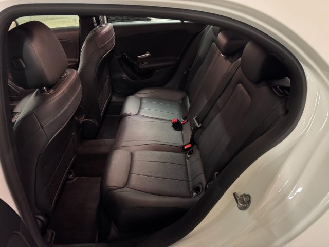 MERCEDES-BENZ A 180 usata, con Chiusura centralizzata