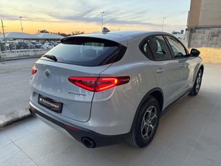 ALFA ROMEO Stelvio usata, con Alzacristalli elettrici