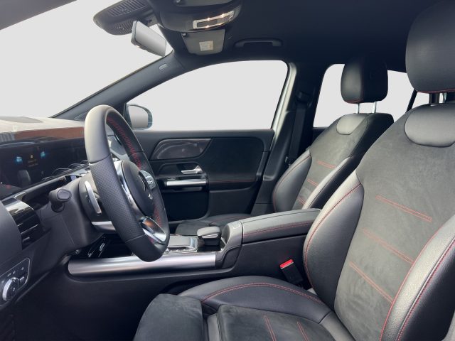 MERCEDES-BENZ CLA usata 11