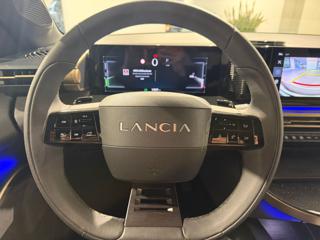 LANCIA Ypsilon usata, con Park Distance Control