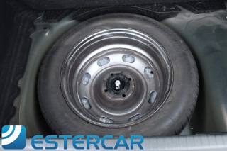 OPEL Corsa usata, con Leve al volante