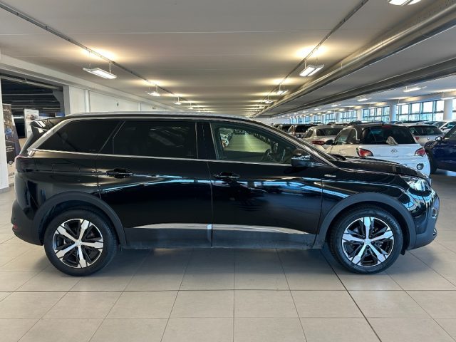 PEUGEOT 5008 usata, con Controllo trazione