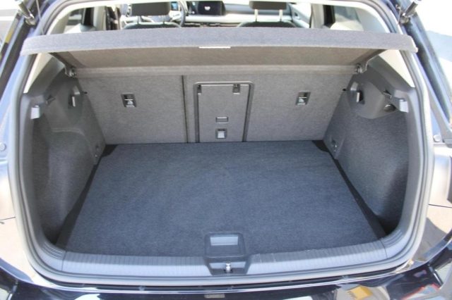 VOLKSWAGEN Golf usata, con Servosterzo