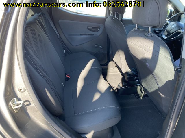 LANCIA Ypsilon usata, con Luci diurne LED