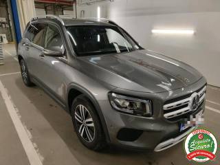MERCEDES-BENZ GLB 180 usata, con Airbag