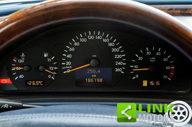 MERCEDES-BENZ CLK 200 usata, con Luci diurne