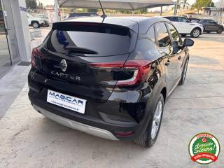 RENAULT Captur usata, con USB