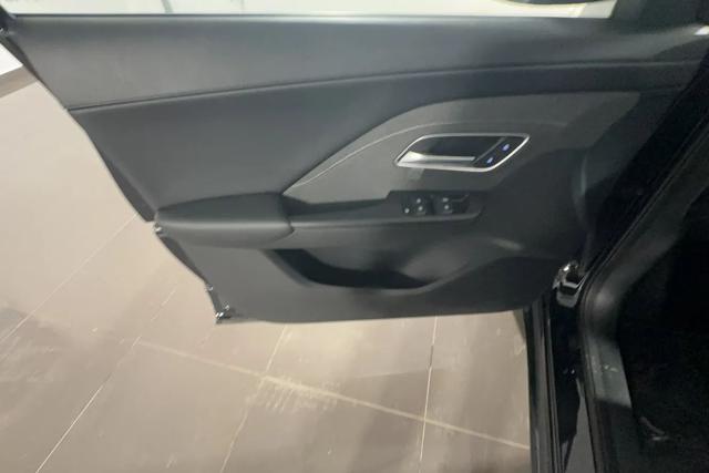 MG ZS usata, con Touch screen