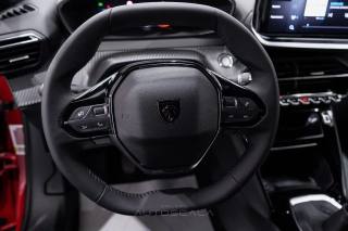 PEUGEOT 2008 usata, con Servosterzo