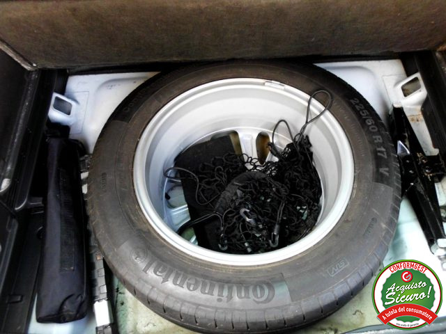 HYUNDAI Tucson usata, con Specchietti laterali elettrici