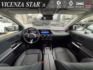MERCEDES-BENZ GLA 180 usata, con Alzacristalli elettrici