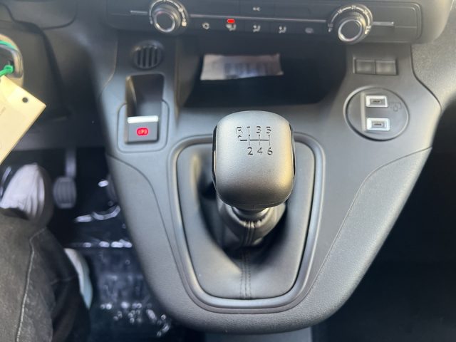 OPEL Combo usata, con Airbag testa