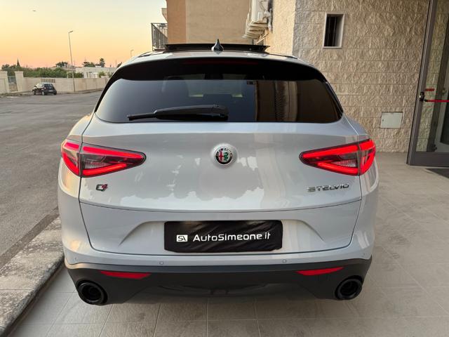 ALFA ROMEO Stelvio usata, con Autoradio