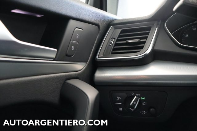 AUDI Q5 usata, con Autoradio digitale