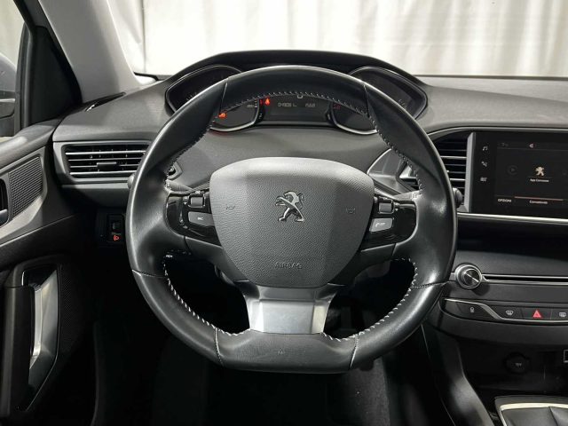 PEUGEOT 308 usata, con Frenata d