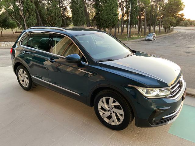 VOLKSWAGEN Tiguan usata, con Airbag laterali