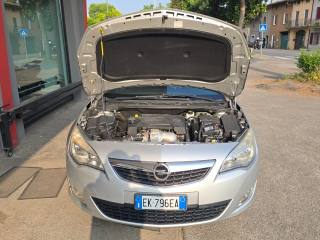 OPEL Astra usata, con Fendinebbia