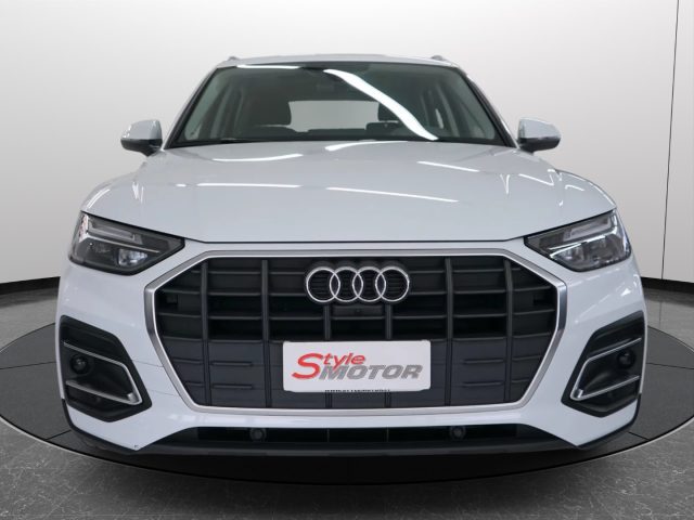 AUDI Q5 usata, con Volante in pelle