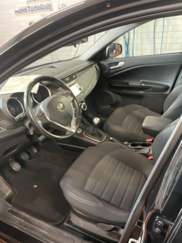 ALFA ROMEO Giulietta usata, con Fendinebbia