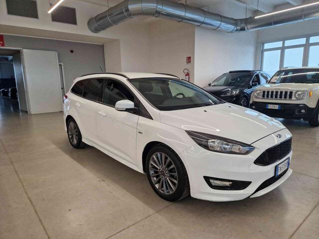 FORD Focus usata, con Airbag laterali