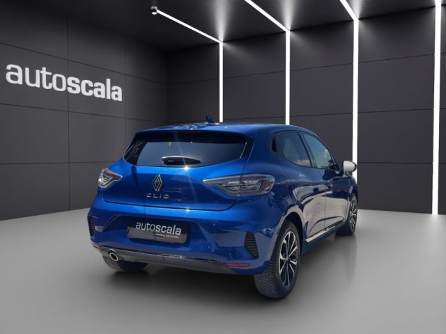 RENAULT Clio usata, con Alzacristalli elettrici