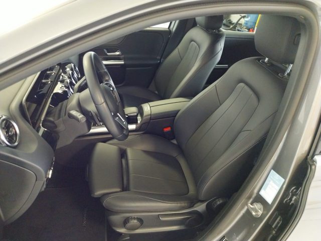 MERCEDES-BENZ B 180 usata, con Autoradio