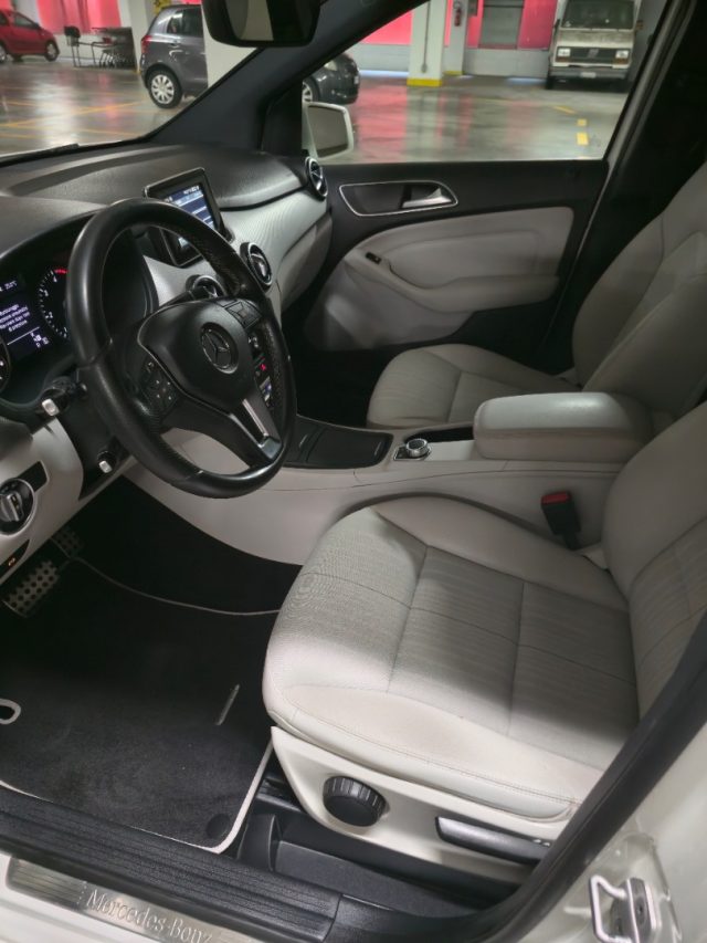 MERCEDES-BENZ B 200 usata, con Controllo trazione