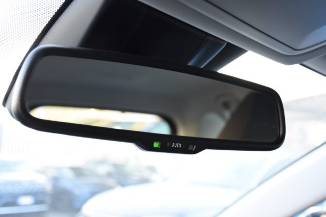 TOYOTA RAV 4 MY23 usata, con Autoradio digitale