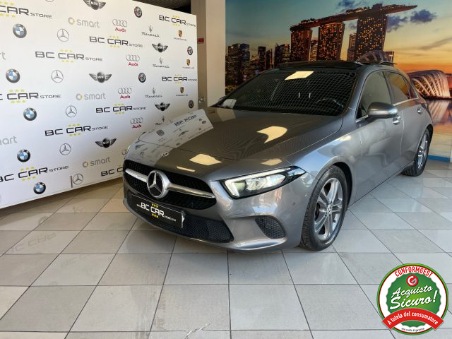 MERCEDES-BENZ A 180 usata, con Touch screen