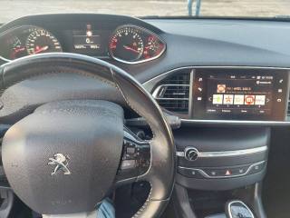 PEUGEOT 308 usata, con Boardcomputer