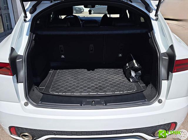JAGUAR E-Pace usata, con Interni in pelle