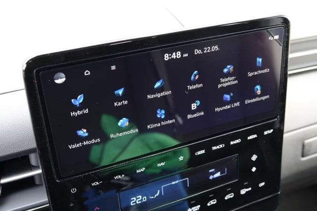 HYUNDAI Staria usata, con Bluetooth