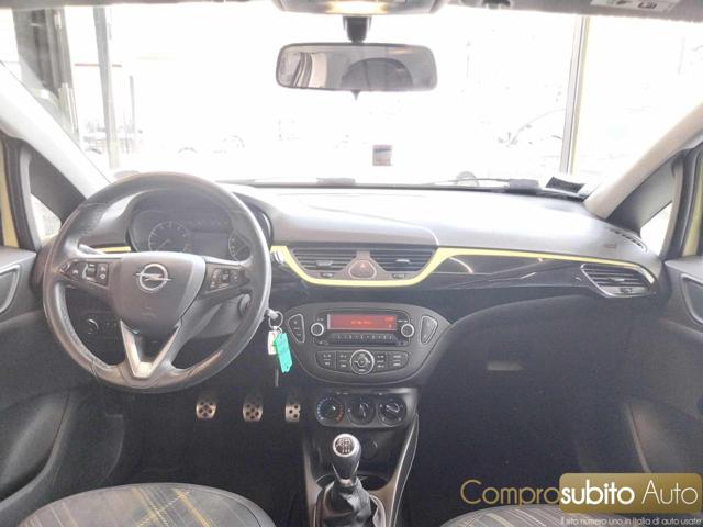 OPEL Corsa usata, con Bluetooth