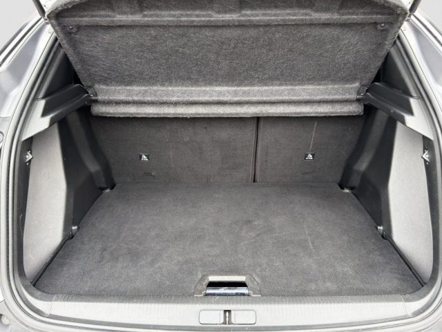 PEUGEOT 2008 usata 12