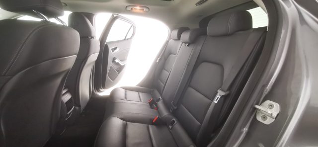 MERCEDES-BENZ GLA 200 usata, con Filtro antiparticolato