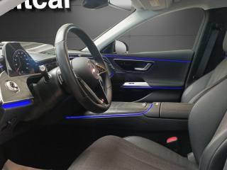 MERCEDES-BENZ E 220 usata, con Park Distance Control