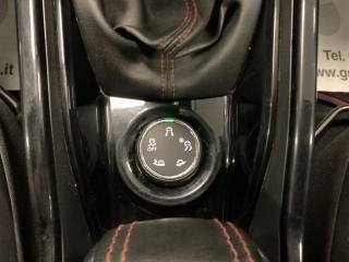 PEUGEOT 2008 usata, con Vetri oscurati