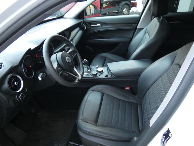 ALFA ROMEO Stelvio usata, con Chiusura centralizzata
