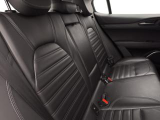 ALFA ROMEO Stelvio usata, con Touch screen