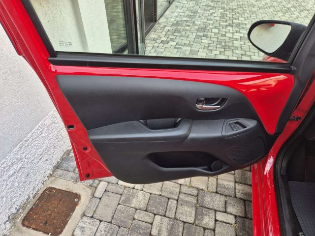 TOYOTA Aygo usata, con Boardcomputer